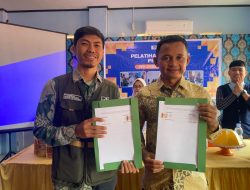 Tim PPK ORMAWA Arenova Unsulbar Gandeng Rumah BUMN Majene Perkuat Legalitas UMKM Nira Aren di Desa Saragian